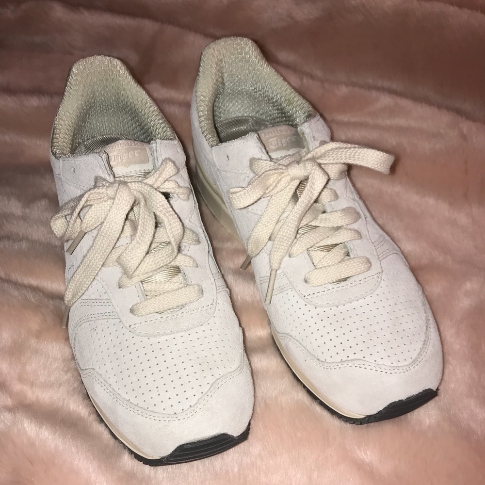 Onitsuka Tiger Sneakers Style: “with stripes”